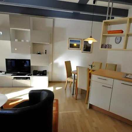 Huus Vor D Diek 2 Apartment *
